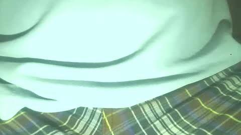 Snapshot of giovannyca chatting on October 25, 8:35 am GuidoGiovan online show from October 25, 8:35 am