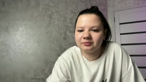 girl_cute07 online show from June 14, 2:24 am