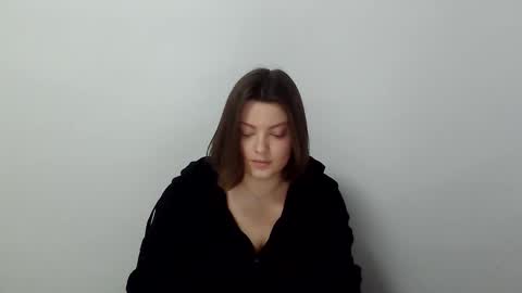 girl_leya online show from November 26, 8:49 pm