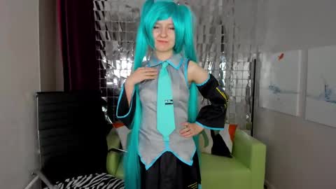 girl_next_doorr online show from February 9, 12:08 pm