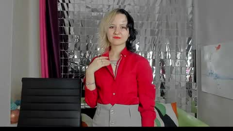 girl_next_doorr online show from January 29, 12:45 pm