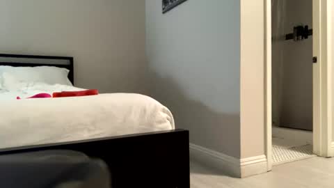 girlfriendnextdoor online show from July 5, 8:54 am