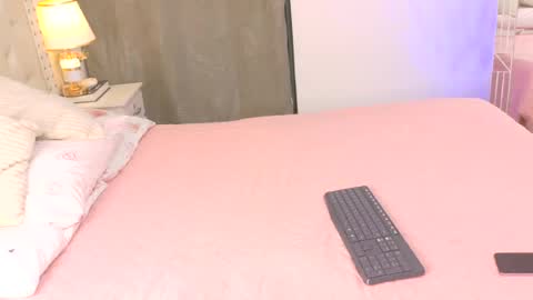 Ariana Sophia.  online show from July 15, 7:24 am