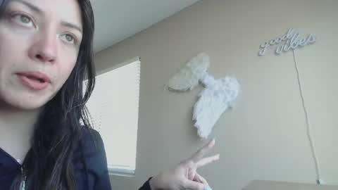 Jasmine online show from June 21, 4:35 pm