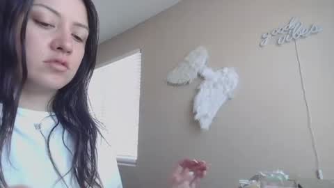 Jasmine online show from July 27, 4:37 pm