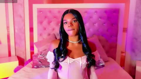 gisela_valencia online show from March 15, 5:23 am