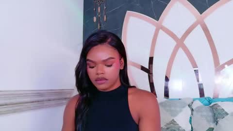 gisela_valencia online show from June 3, 2:33 pm