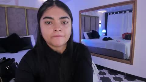     online show from October 21, 10:31 am