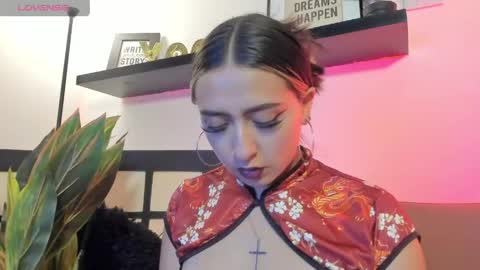 Giselle online show from April 15, 9:15 pm