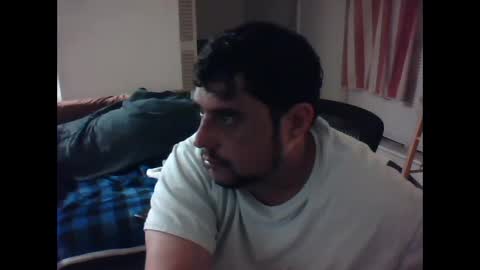 gitmehard008 online show from December 28, 2:43 am