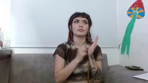 Giulietta online show from August 7, 6:44 am