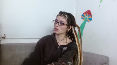 Giulietta online show from July 4, 4:38 am
