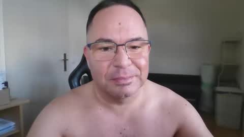 giulio203 online show from March 8, 1:04 pm