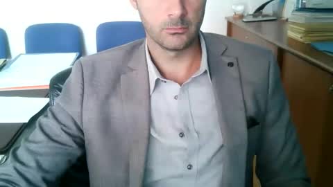 giuseppevai1 online show from October 1, 10:14 am