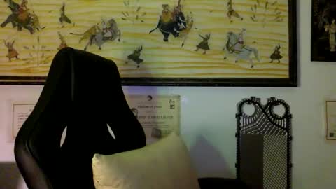 giutomma930394 online show from October 12, 10:22 pm