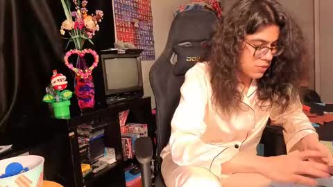 glaceon9 online show from March 2, 4:07 am