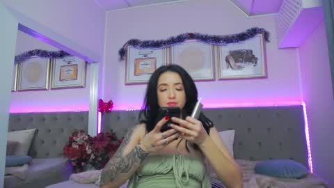       online show from December 30, 3:12 pm