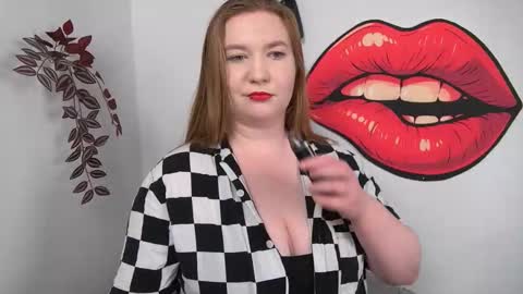 Nikki online show from February 28, 6:23 pm