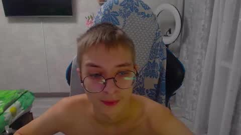 Eugene and Damian online show from March 2, 6:25 pm