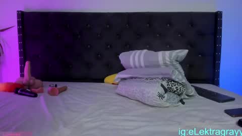 Glektra Gray online show from February 24, 8:49 am