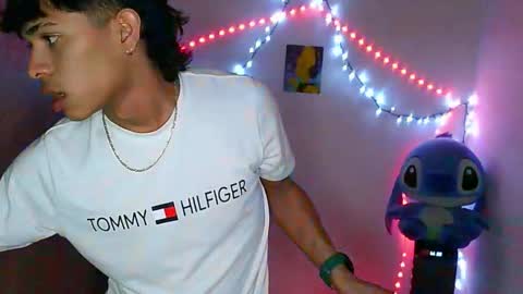 glen_connor_11 online show from January 7, 11:21 pm