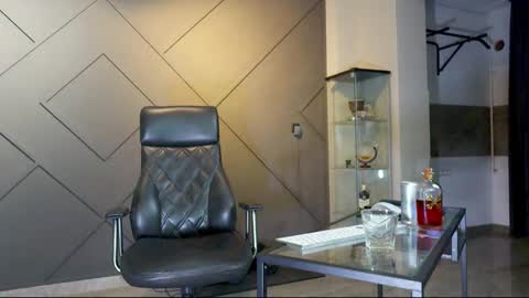 Matthew .. for short call me Matt online show from February 23, 10:31 pm