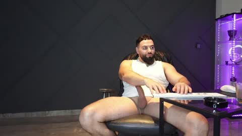 Matthew .. for short call me Matt online show from March 24, 9:10 pm