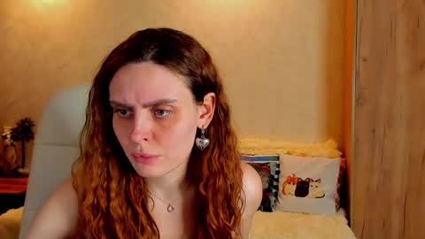 Gloria Wood online show from February 21, 7:21 pm