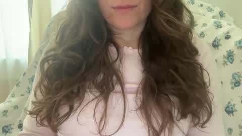 Gloria Pearl online show from June 4, 3:18 pm
