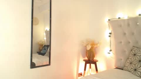 Glory online show from January 14, 1:30 pm