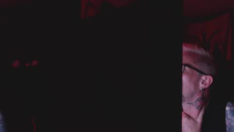 Glory Starrr online show from April 28, 12:30 am