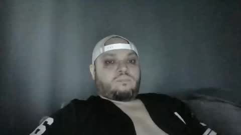 Snapshot of glusgan chatting on October 7, 9:16 am Your boy online show from October 7, 9:16 am