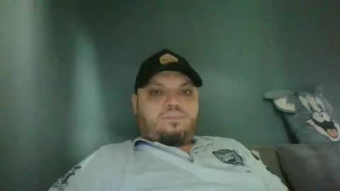 Snapshot of glusgan chatting on October 22, 9:23 am Your boy online show from October 22, 9:23 am