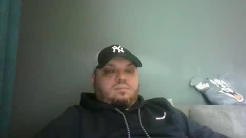 Snapshot of glusgan chatting on October 23, 9:33 am Your boy online show from October 23, 9:33 am