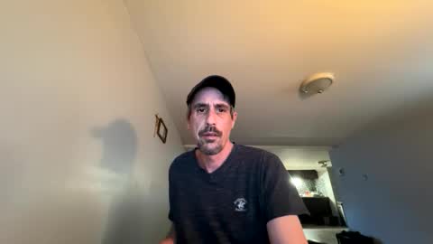 gmang4242 online show from February 20, 7:38 pm