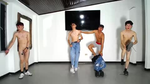 THOMAS AND DAMIAND online show from September 21, 6:34 pm