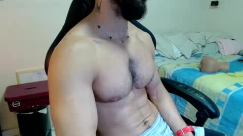 god hunkules online show from May 6, 6:47 pm