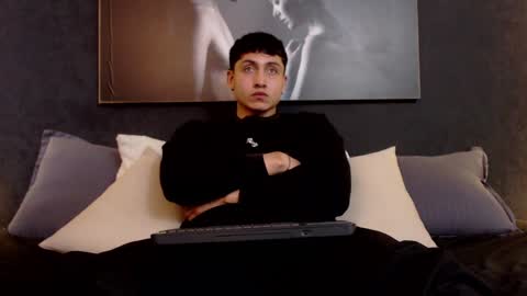 steven online show from January 8, 7:24 pm