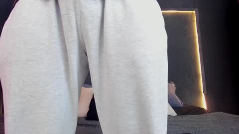 steven online show from December 13, 4:38 pm