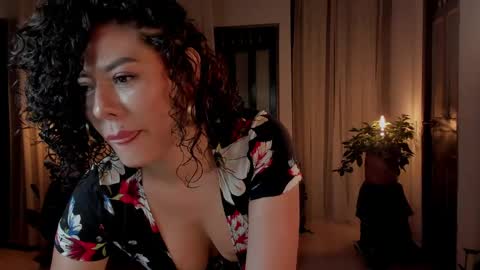 Elena online show from May 1, 11:54 pm