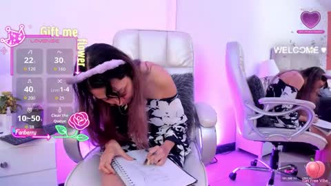 Lilith online show from February 4, 10:46 pm