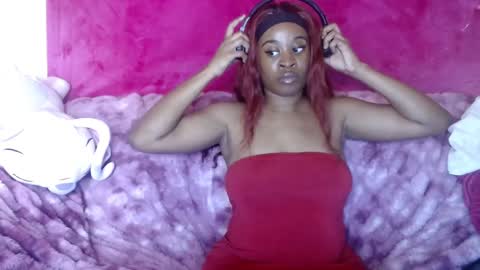 Snapshot of goddess_aaliyah chatting on December 27, 2:54 pm goddess_aaliyah online show from December 27, 2:54 pm