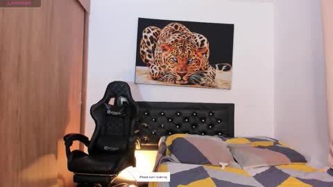 goddess_eli77 online show from November 4, 1:18 am