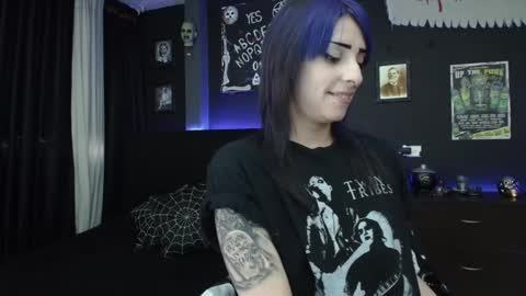 Snapshot of goddess_mortem chatting on February 10, 10:40 pm Mortem model independientfollow me on my telegram channel   online show from February 10, 10:40 pm