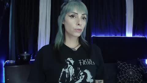 Snapshot of goddess_mortem chatting on September 25, 10:39 pm Mortem model independientfollow me on my telegram channel   online show from September 25, 10:39 pm