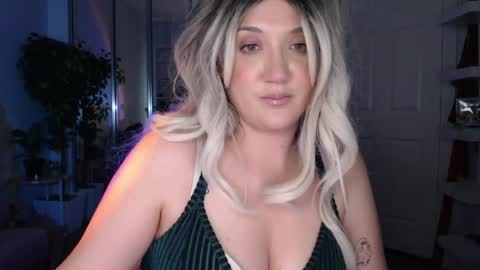 Goddess Emmy online show from March 15, 5:56 am