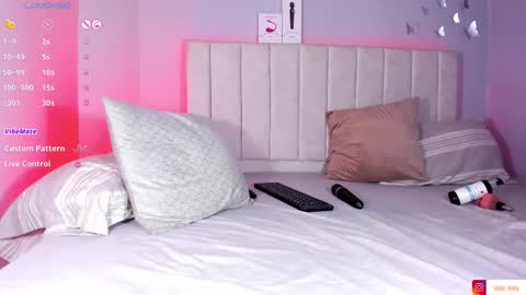 VALERIE online show from February 9, 6:01 am