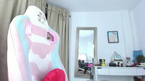 Goddess Jessica and slave Roger online show from January 11, 4:40 am