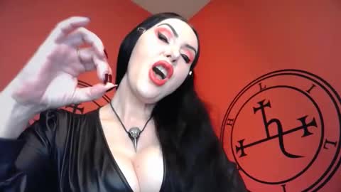 GODDESS MIDNIGHT online show from April 4, 5:31 pm