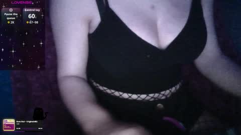 godpphire online show from October 28, 10:00 pm